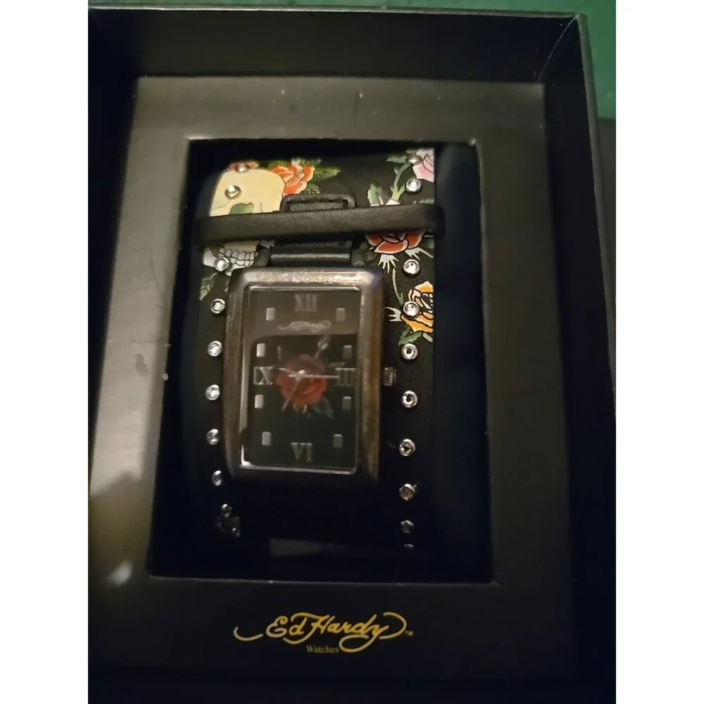 Ed Hardy Skull Leather Band  Collection Watch (SG-29)